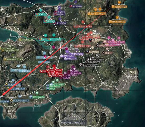 小花生的十年征途：从银发魔王到悲情英雄的转变