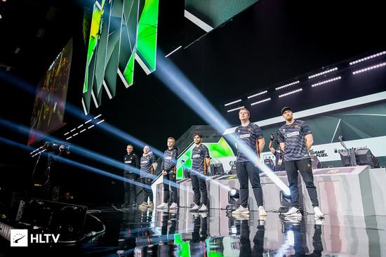 KRAFTON全新生活模拟游戏inZOI云族裔与模拟人生的比较